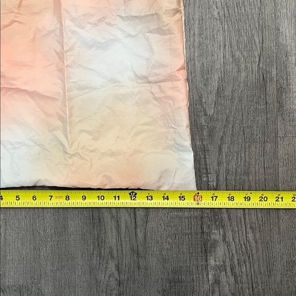 Packable Tote - Picture 7 of 8